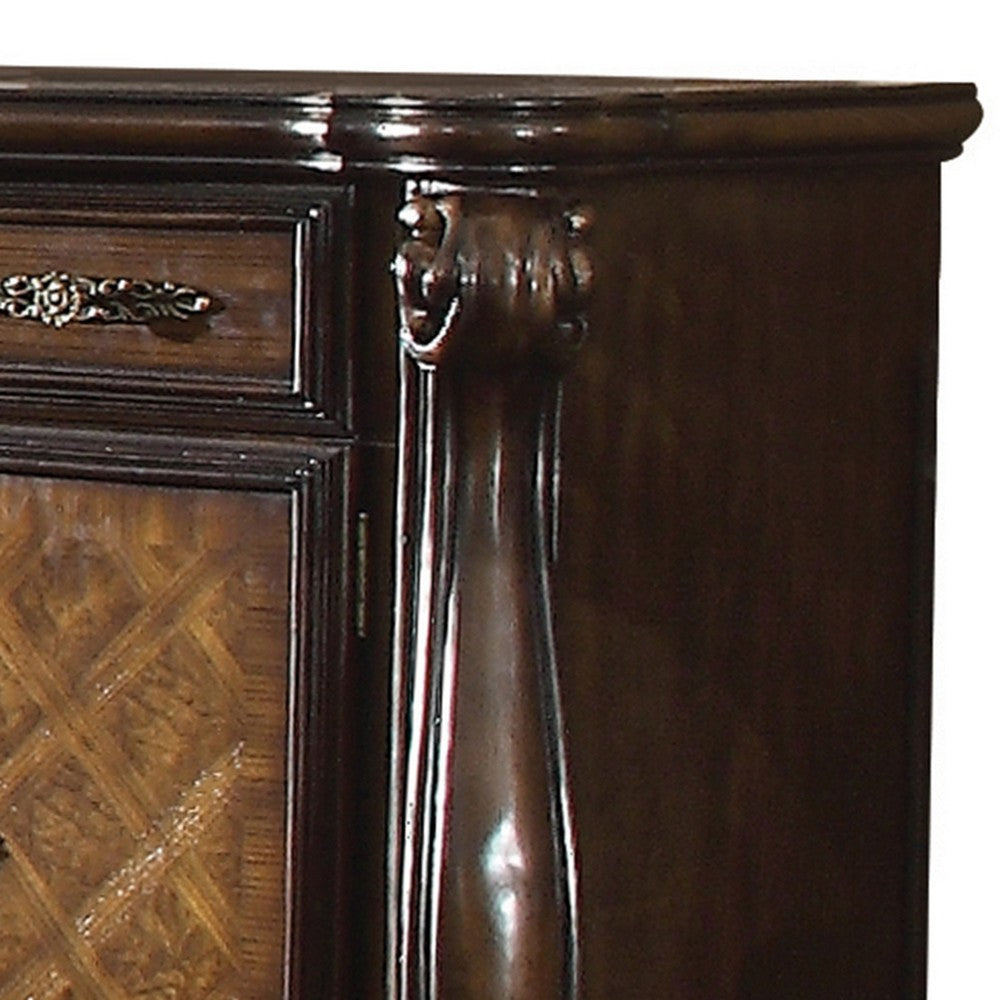 Traditional Wooden Dresser with 5 Drawers and 2 Cabinets, Brown