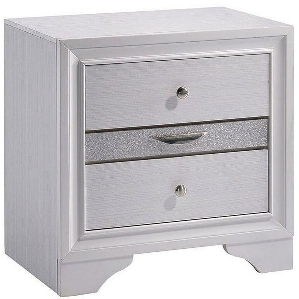 Cevy 4pc Queen Bedroom Set w Dresser | Silver Accents | White Wood