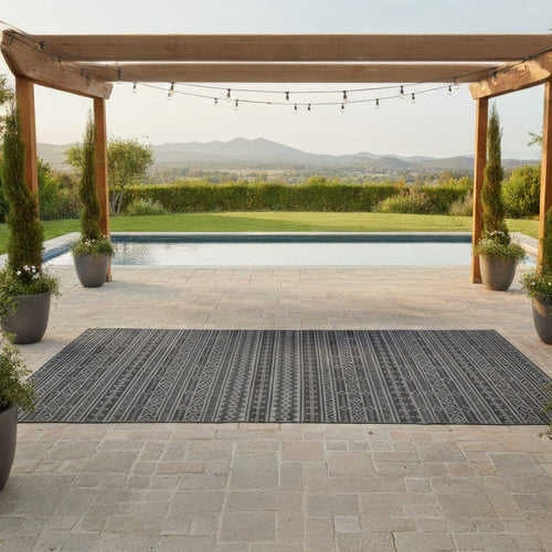 Viva XL Outdoor Area Rug | Black & Gray Geometric| Picnic Giant 9x18