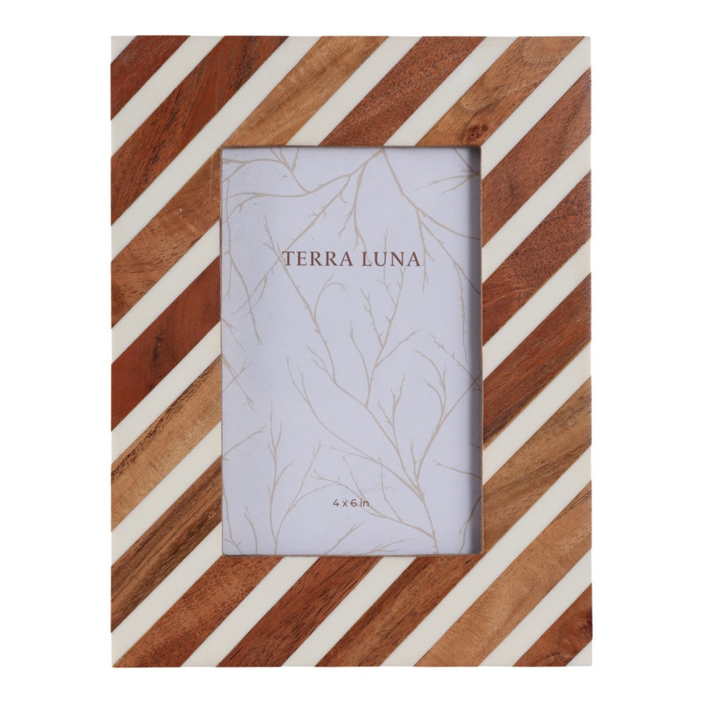 Modern Photo Frame | Fits 4x6 Portrait | Brown & Ivory Diagonal Lines