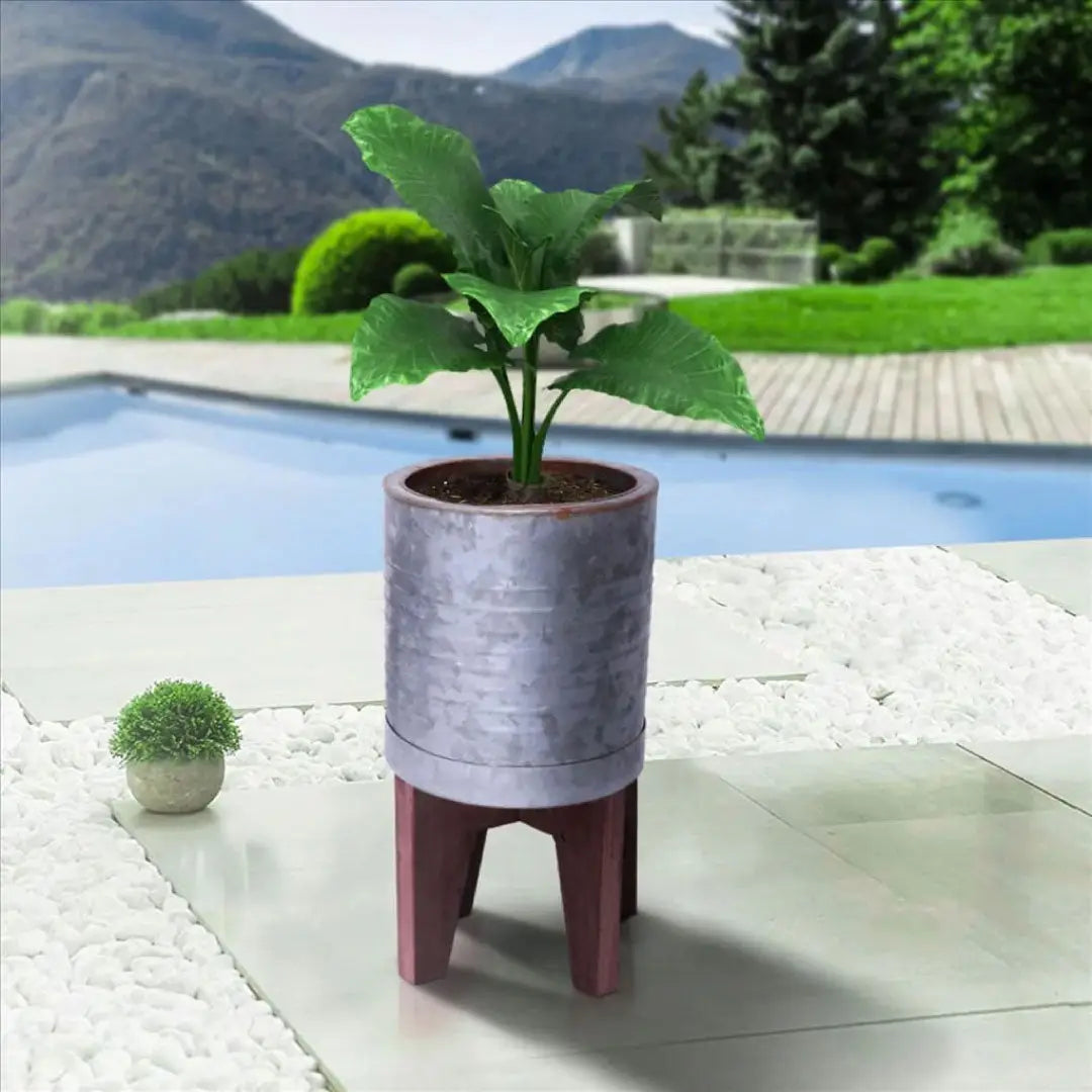Farmhouse Plant Stand with Ribbed Design and Wooden Legs Farmhouse Plant Stand with Ribbed Design and Wooden Legs