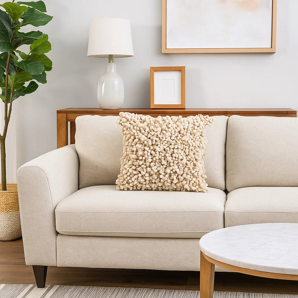 Accent Pillow | Fabric | Shaggy Details | Cream