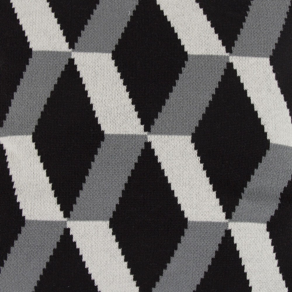 Pillow | 20 x 20 | Cashmere | Zig Zag Pattern | Black & Gray