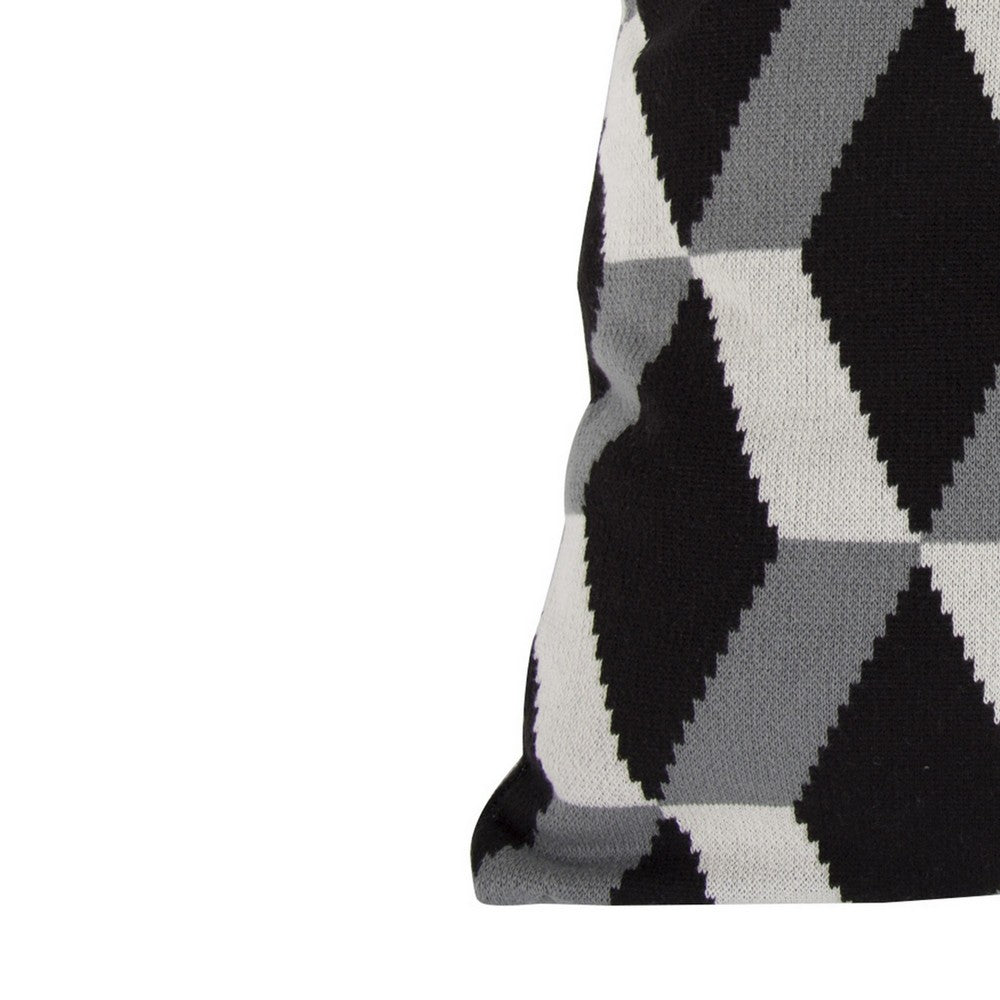 Pillow | 20 x 20 | Cashmere | Zig Zag Pattern | Black & Gray