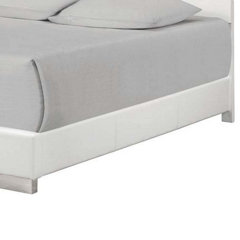 Wooden Queen Size Bed with Plank Style Headboard White BM208155