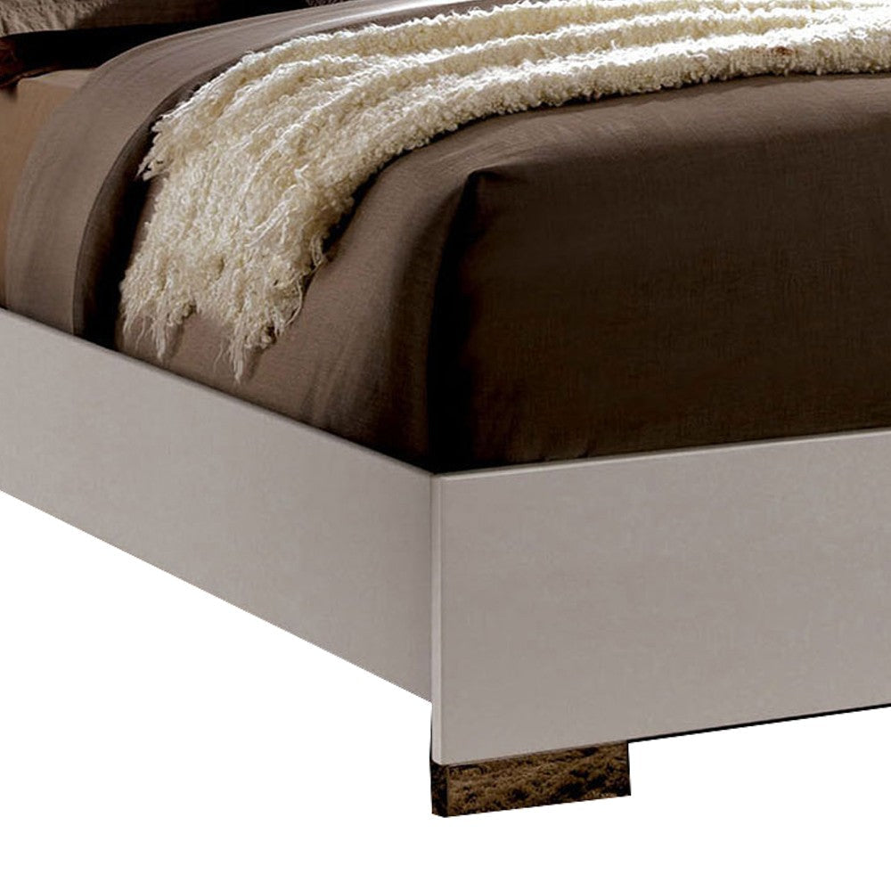 Contemporary Full Bed with LED Trim and Lacquer Coating White and Gray BM208951