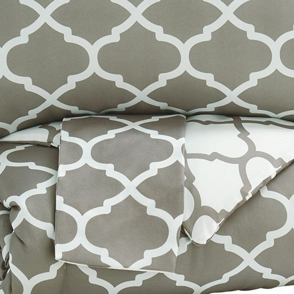 3 Piece Queen Comforter Set with Quatrefoil Design, Gray and White By Casagear Home