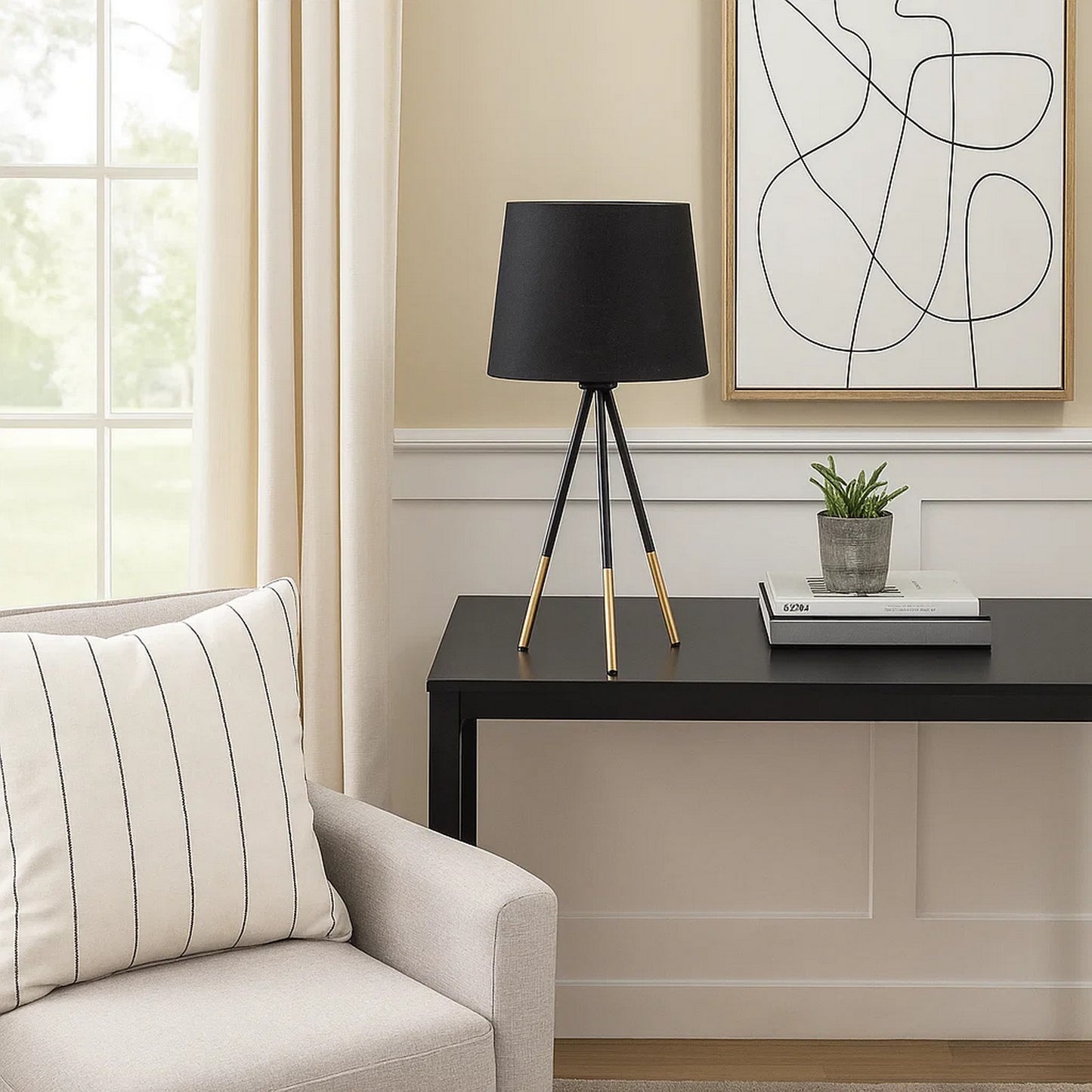 Table Lamp | Tripod Metal Base | Black & Gold