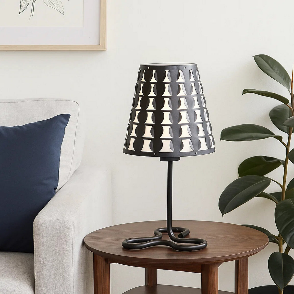 Table Lamp | Plastic Shade | Open Clover Base | Black
