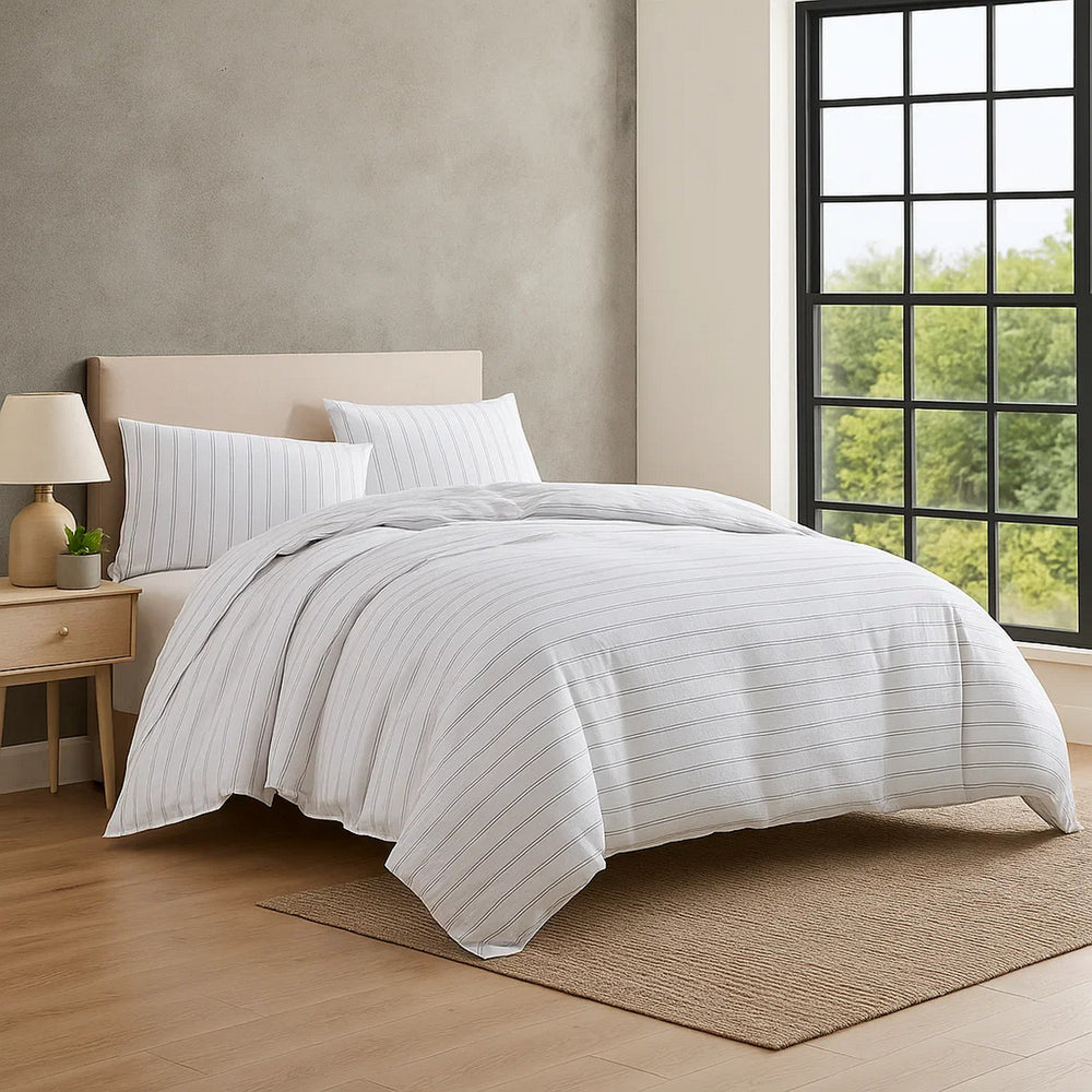Veria 3 Piece King Comforter Set | Pinstripe Pattern | White | Black