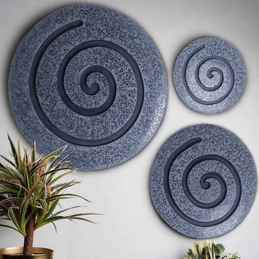 Round Sandstone and Glass Wall Decor with Spiral Design, Medium, Gray
