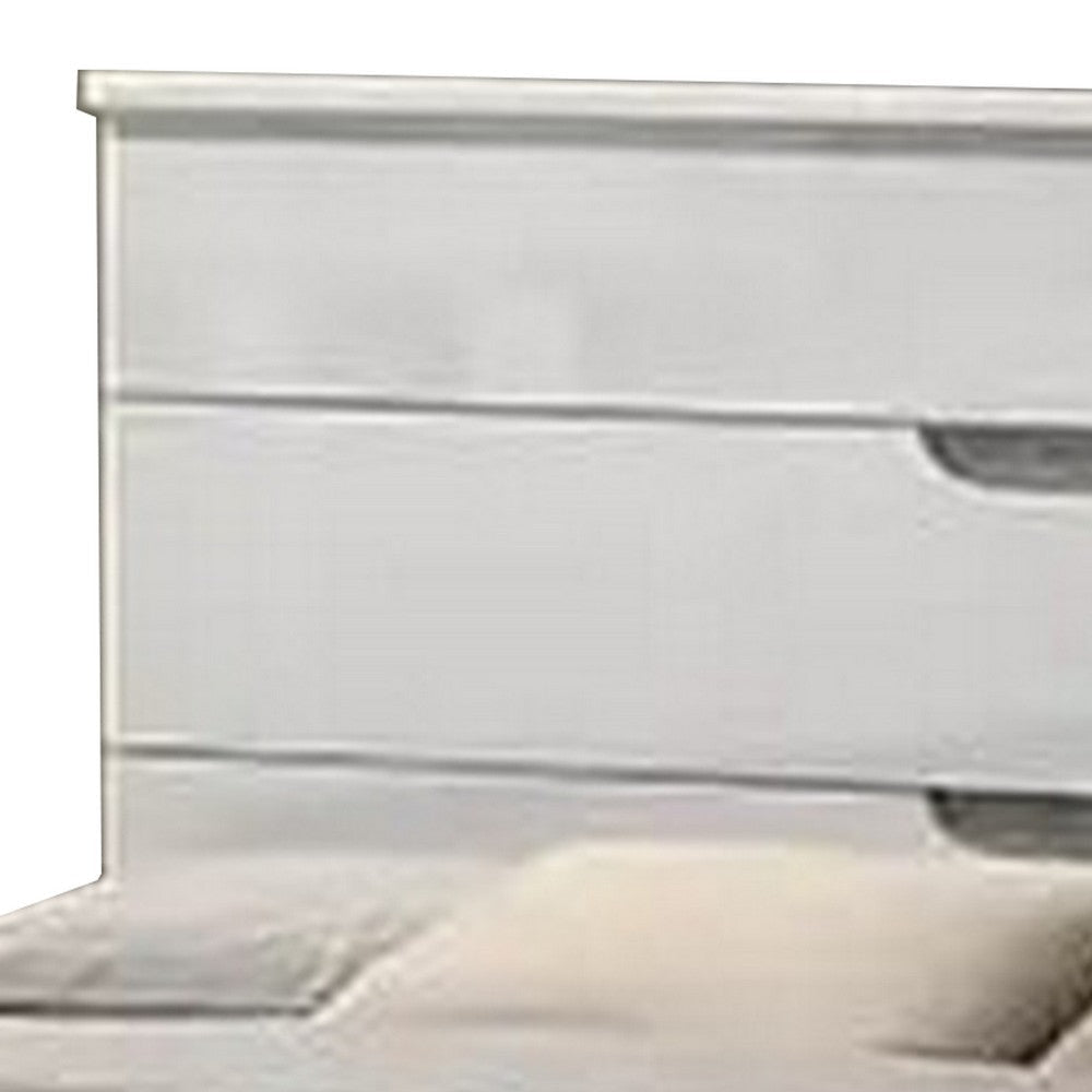 Peis Queen Size Bed LED Crystal Accents Modern Design Glossy White By Casagear Home BM308782