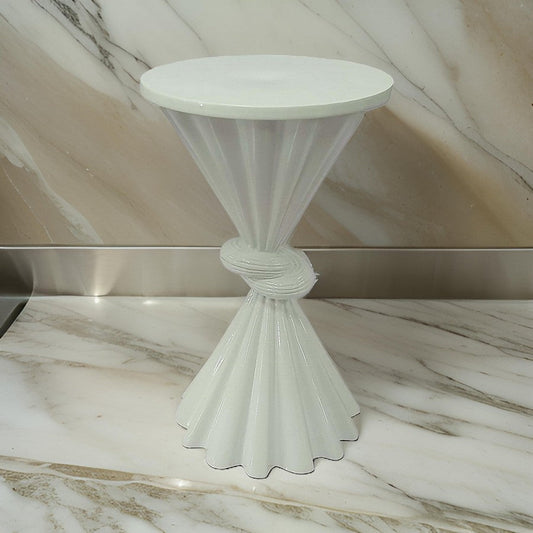 Aliy 19 Inch Side Drink Table, Artisan Knot Design, Round Top, White Metal By Casagear Home
