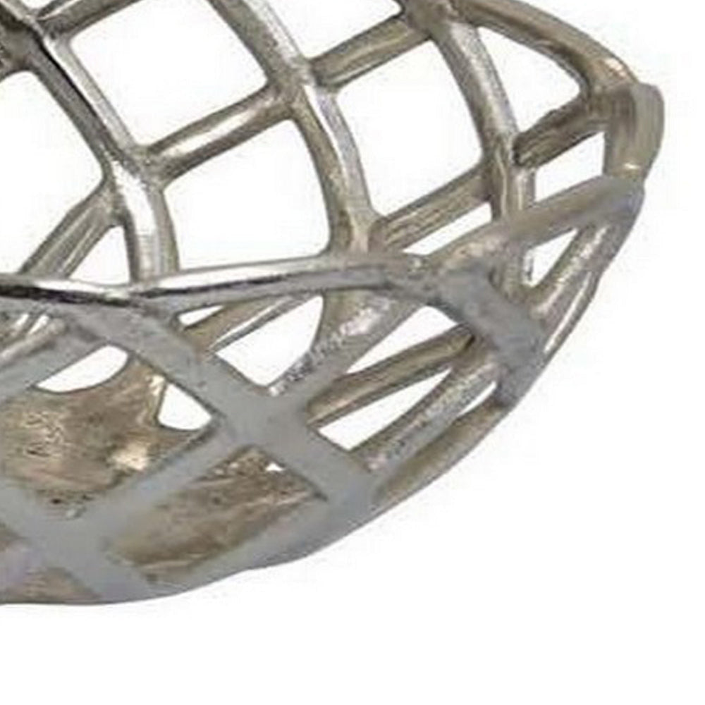 Lyna 17 Inch Modern Decorative Basket Set of 3 Open Weave Chrome Metal By Casagear Home BM315908