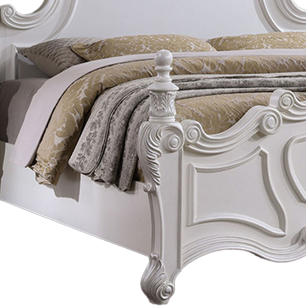 Frank King Size Bed Carved Details Finial Posts Classic White Solid Wood By Casagear Home BM319571