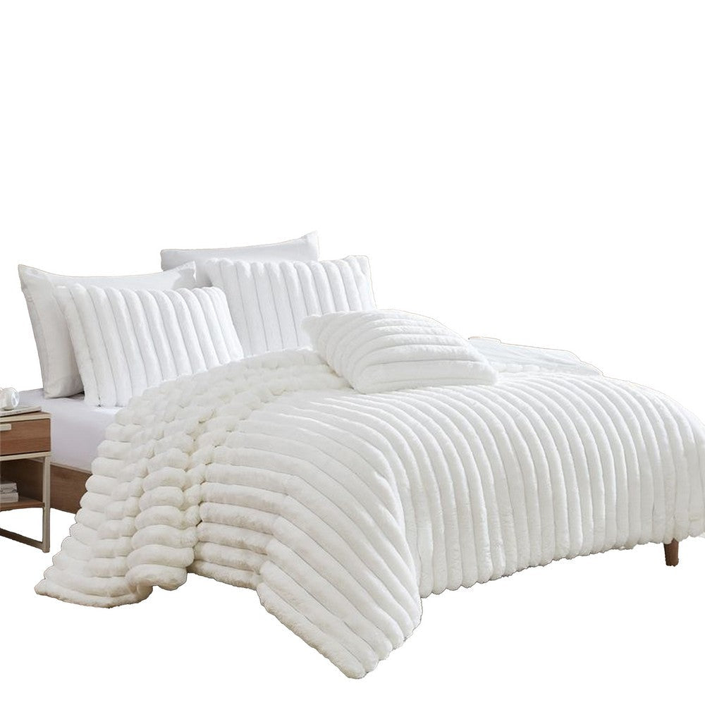 Sieno 4pc Queen Comforter Set | White Faux Fur and Micro Mink Backing
