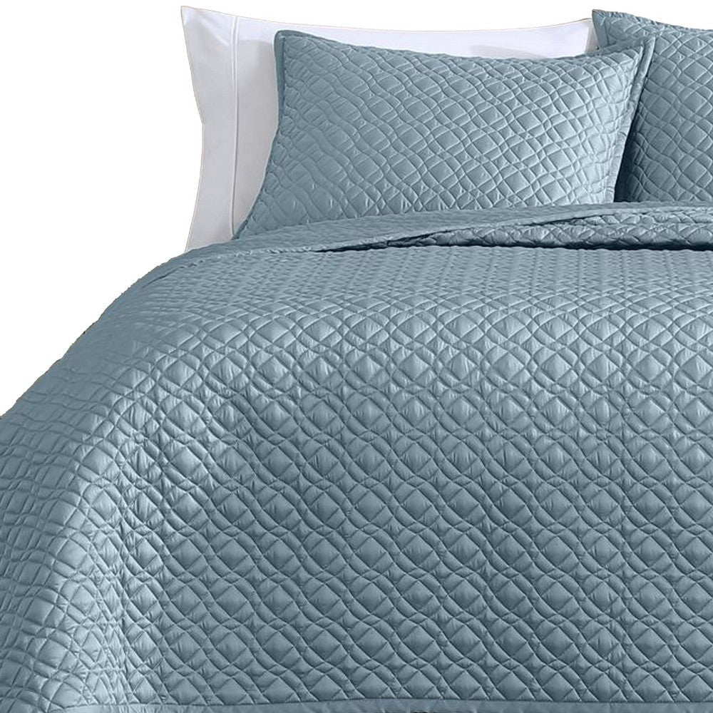Keo 3pc King Coverlet Set | Reversible | Shams | Sky Blue Silky Fabric