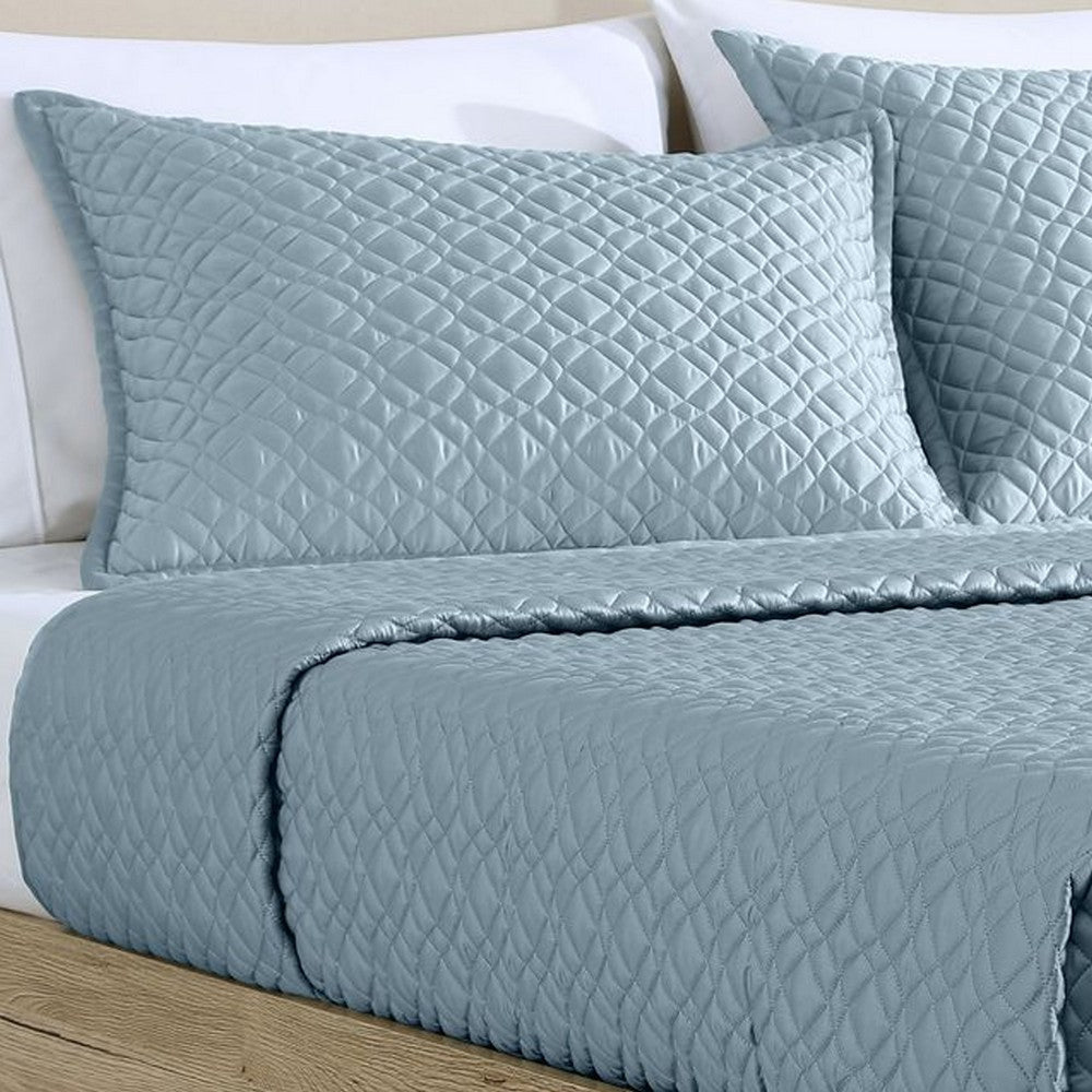 Keo 3pc Queen Coverlet Set | Reversible | Shams Sky Blue Silky Fabric