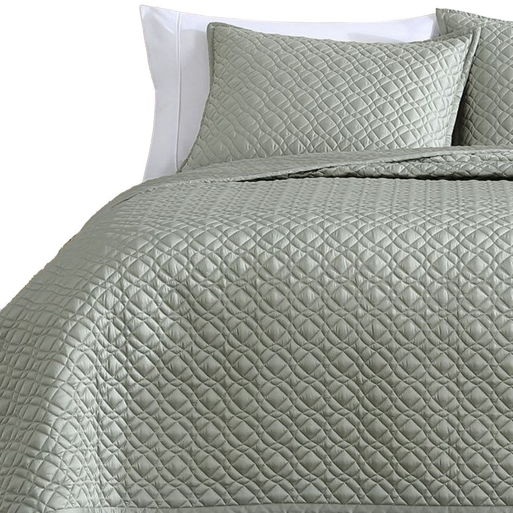Keo 3pc Queen Coverlet Set | Reversible | Shams Sage Gray Silky Fabric