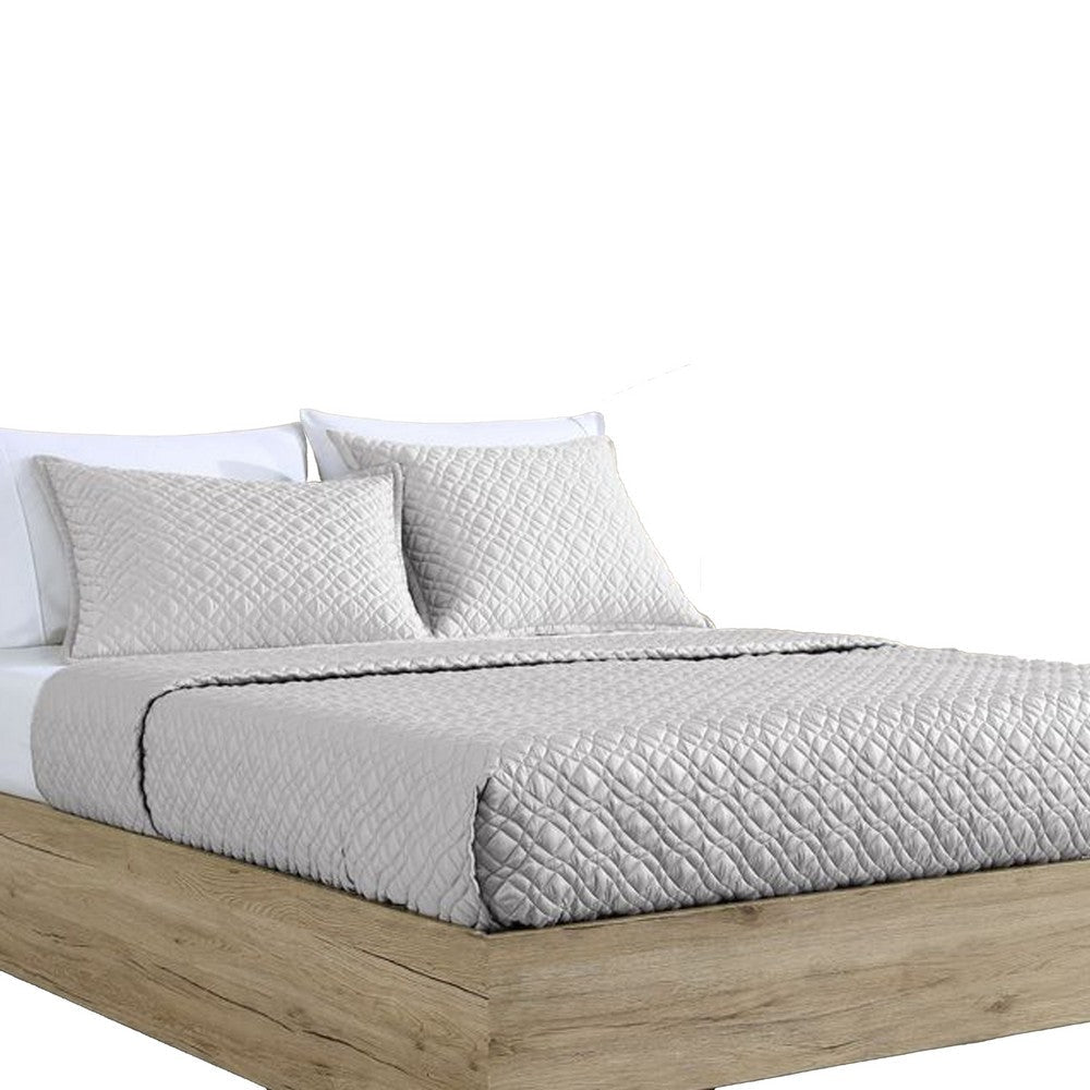 Keo 3pc Queen Coverlet Set | Reversible | Shams | Silver Silky Fabric