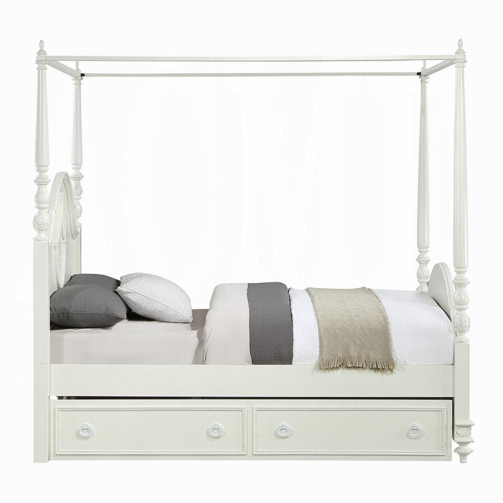 Dorie Full Size Poster Bed Embossed Floral and Oval Molding Ivory