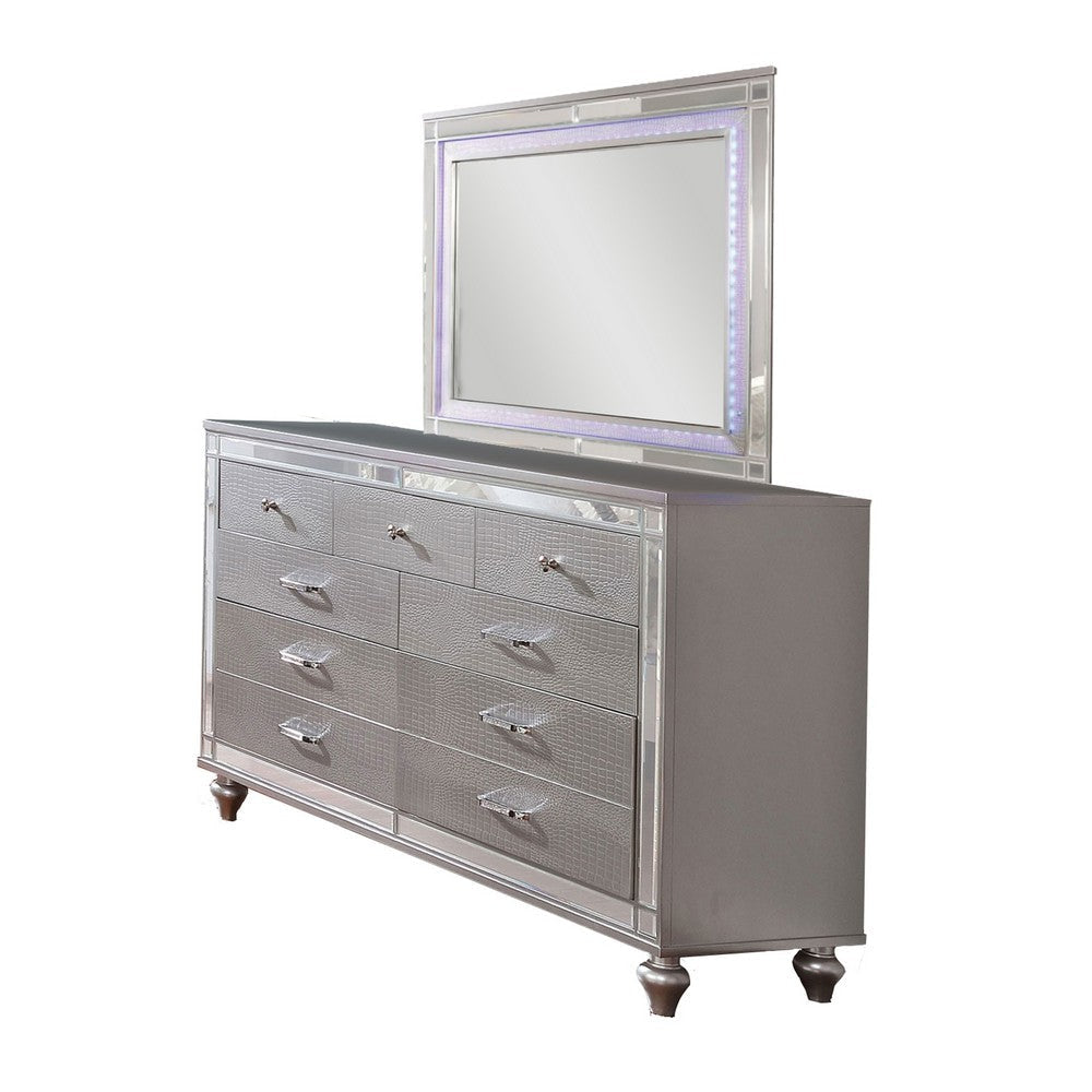 Ishin 4 Piece King Bedroom Set LED and Mirror Trim Textured Details Silver BM332667