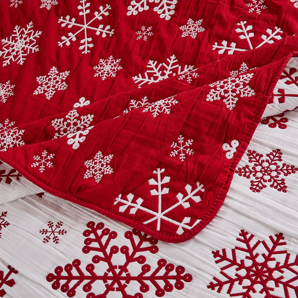 Flok 3 Piece Queen Quilt Set Red and White Polyester Snowflake Theme