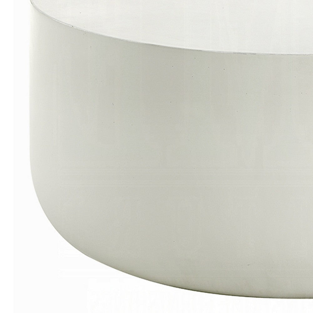 Utan Coffee Table | Modern Natural White Cement Frame | Round 31’’ BM333129
