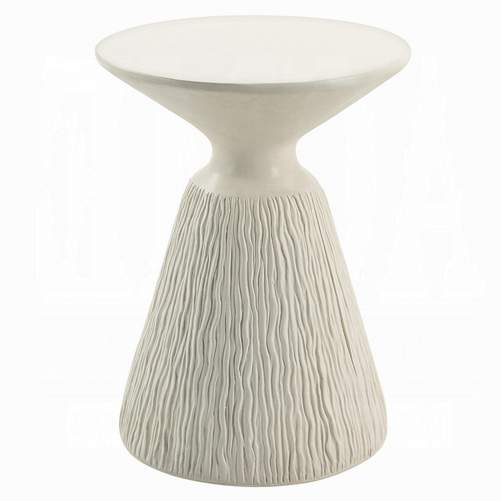 Uane Accent Table | Sculpted Natural White Cement | Round 16’’ Top BM333131