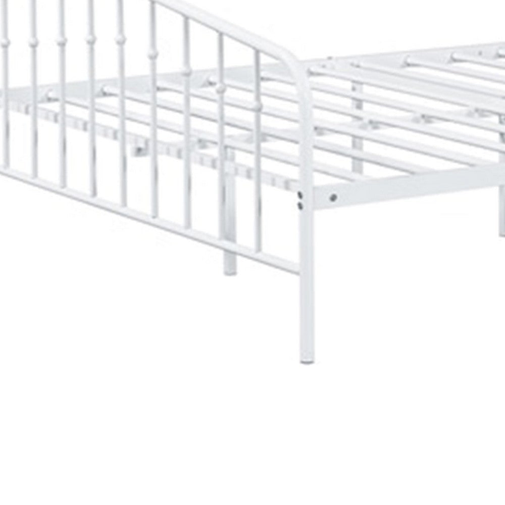 Nix Full Size Bed | Classic Spindle Headboard & Footboard | White Metal BM339384