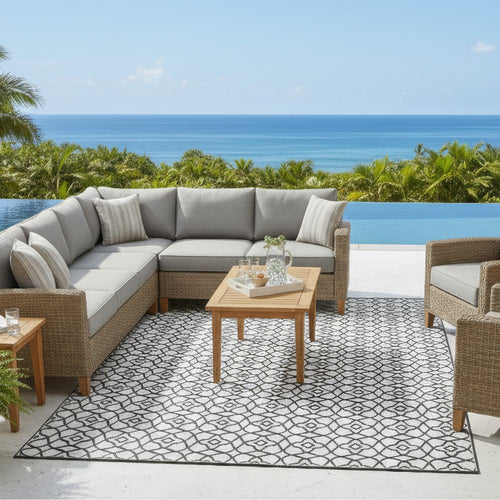9x18 Ultra Large Outdoor Rug | Black & White Reversible Clover Pattern