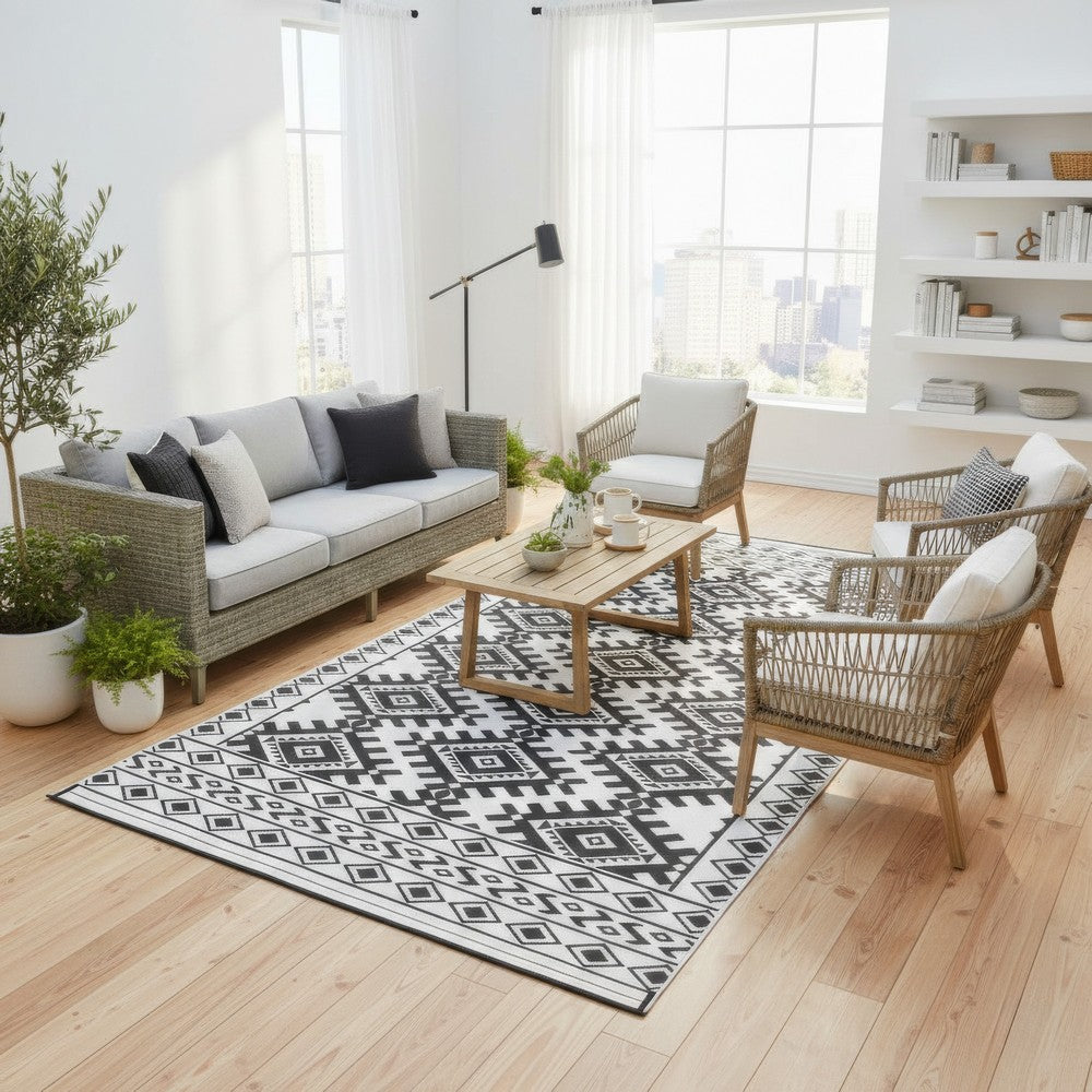 Elyz XL Outdoor Area Rug | Black & White Tribal Design | 9x18 Waterproof