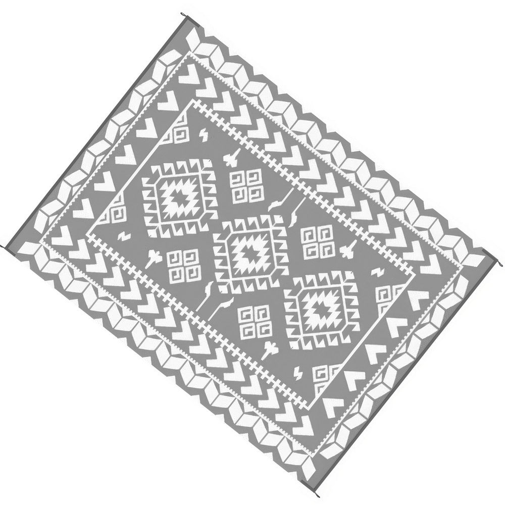Pema Outdoor Area Rug | Gray & White Patchwork | XL 9x12 Beach Rug