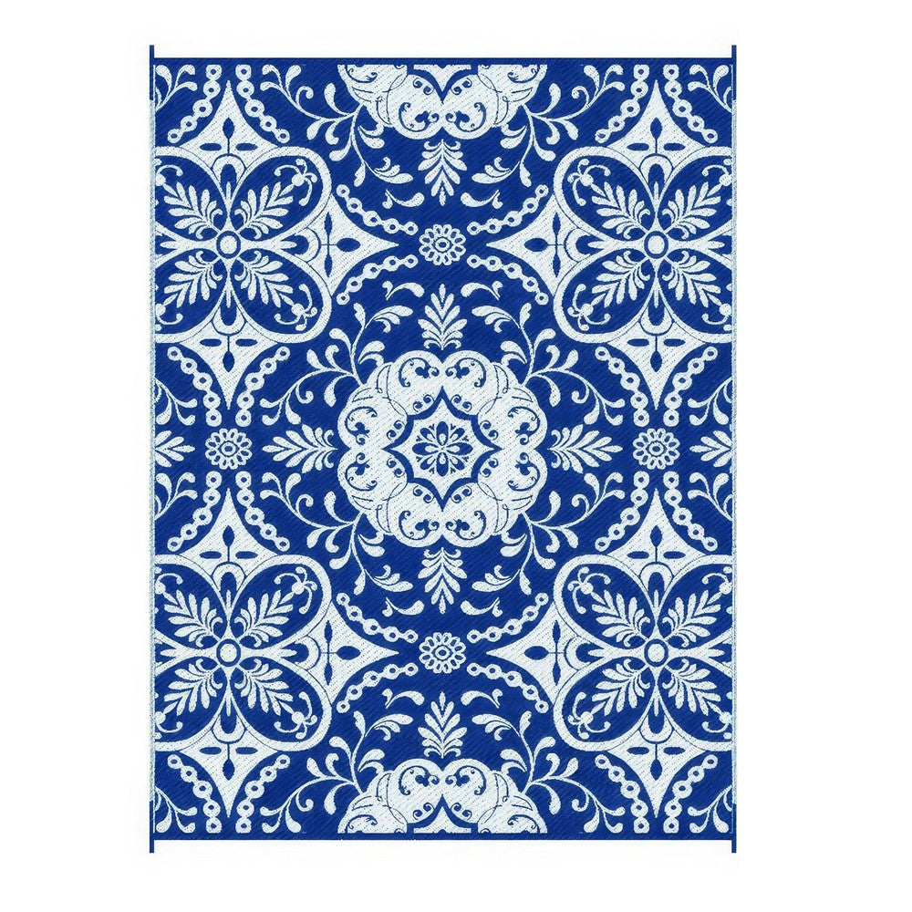 Outdoor Area Rug | Floral Medallion in Blue & White | XL 9x12 Plastic Straw