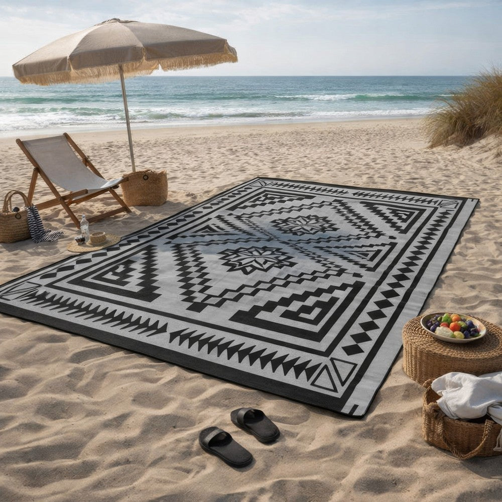Outdoor Area Rug | Black & White Patchwork | Giant 9x18 Beach Rug Straw