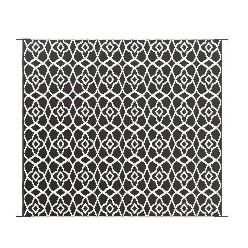 Outdoor Area Rug | Black & White Moroccan Diamond Picnic Motif | Large 8x10