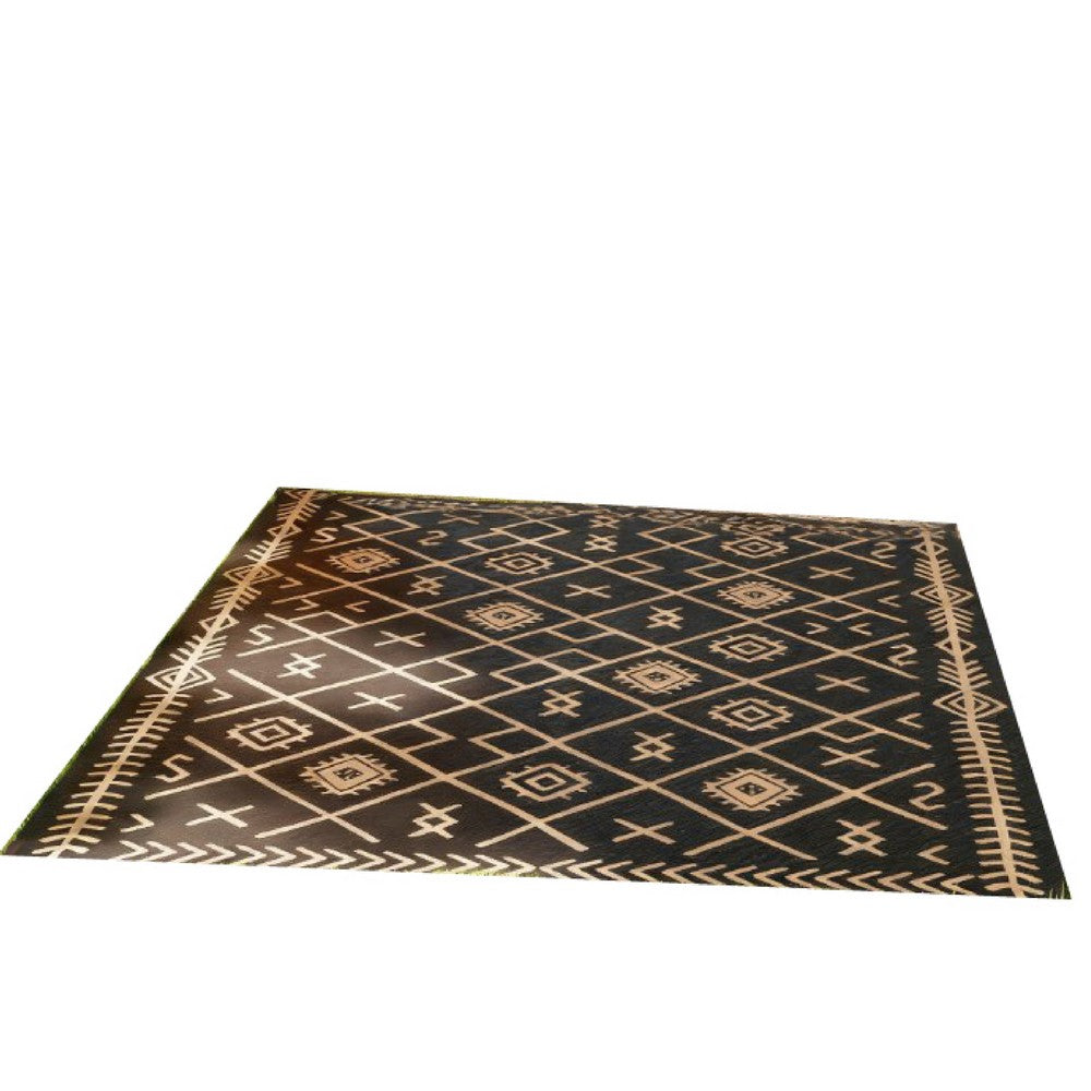 Outdoor Area Rug | Black & Brown Rhombus Design | 9x18 Faux Straw Material