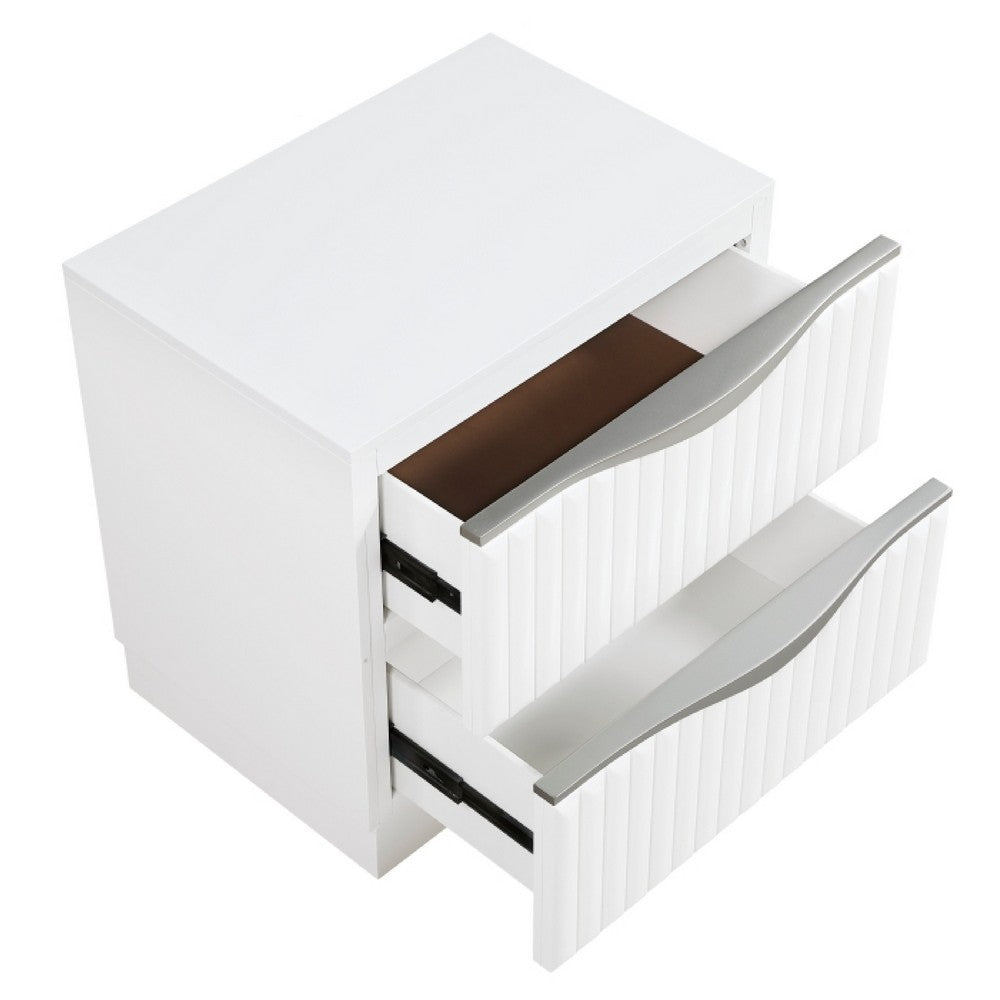 Lon Nighstand | 2 Drawers w Edge Handles | Ribbed Front | Pearl White Wood