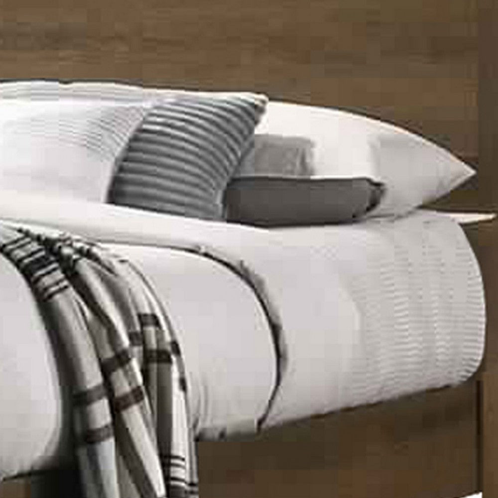 Queen Size Bedroom Set, Brown Finish, 3-Piece Set with Bed and Two Nightstands