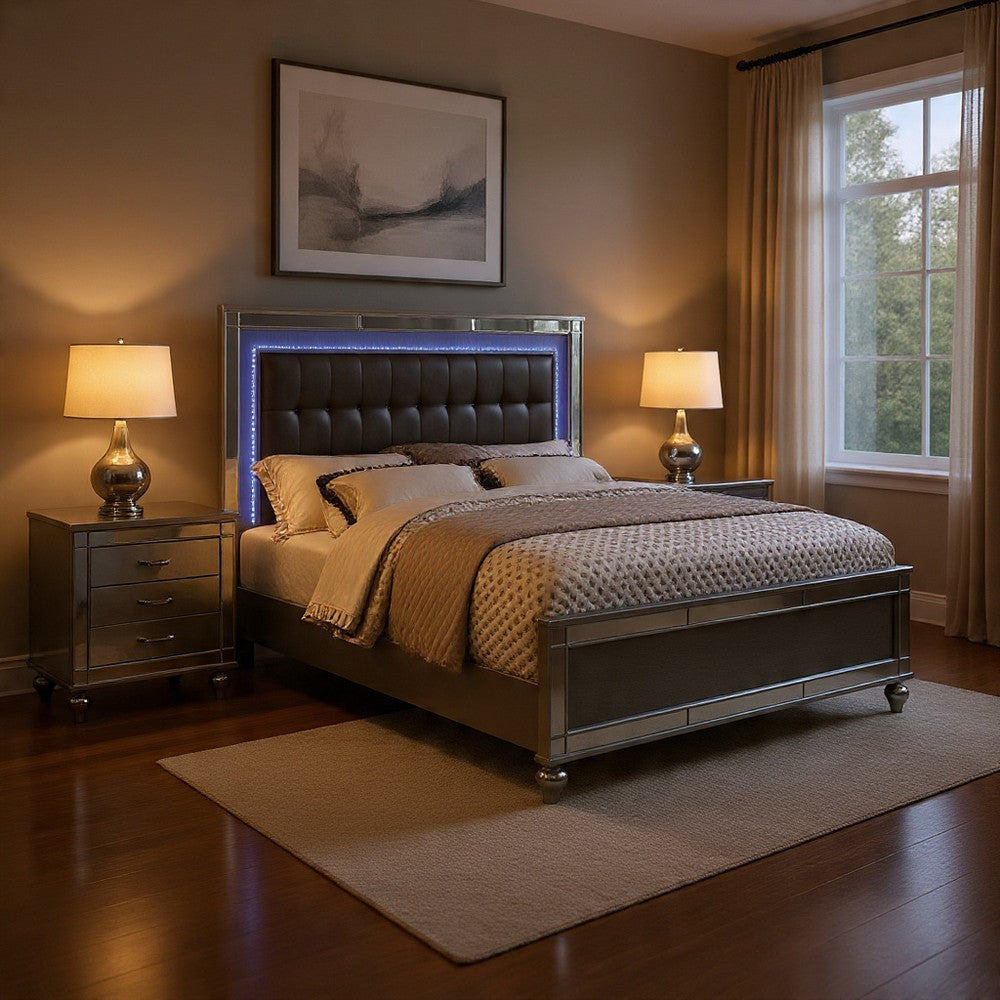 Queen Bedroom Set, Silver Wood, 3 Piece Set with 2 Nightstands