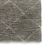 Wreno 8x10 Large Shag Area Rug with Cream Geometric Pattern | Gray PET