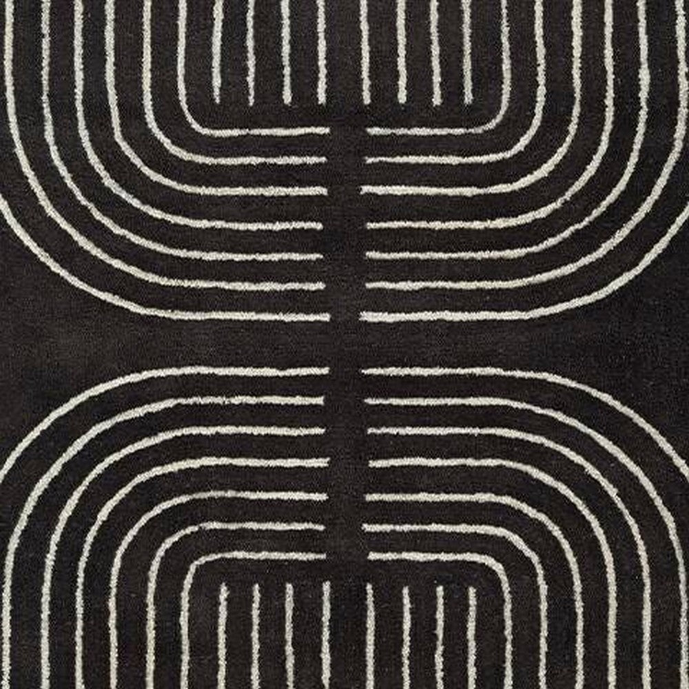 Edon Medium Area Rug with Ivory Geometric Design | Black Tufted Wool 5x7