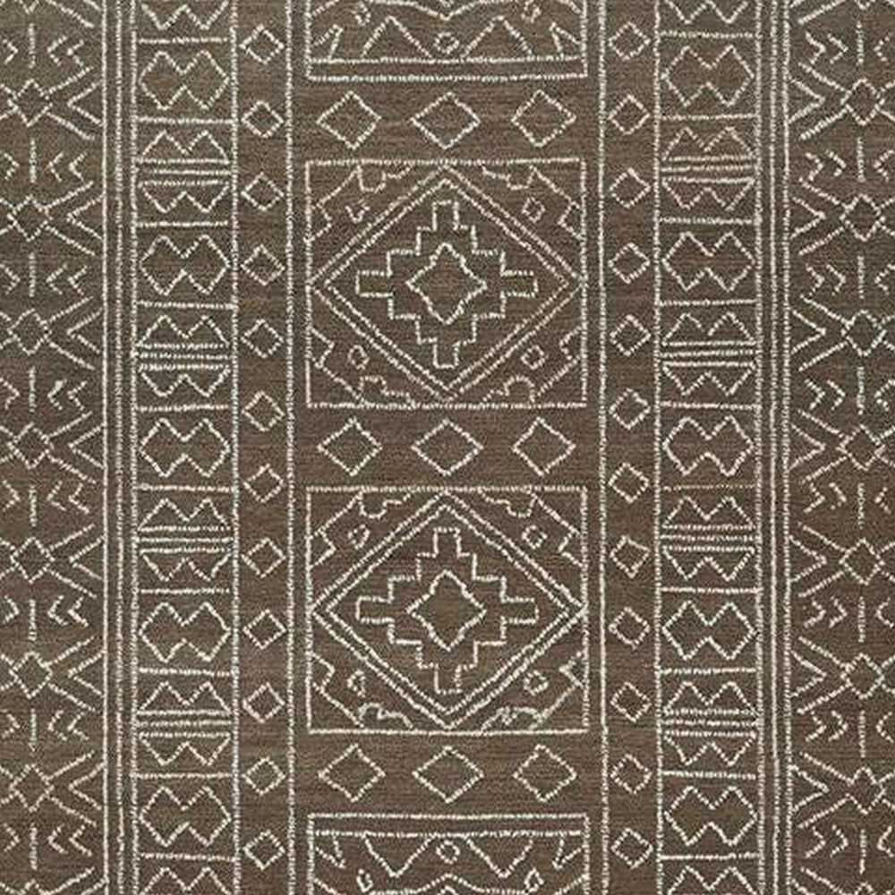 Amina H&-Tufted Medium Rug | Ivory Geometric-Medallion Motifs | Brown Wool 5x7