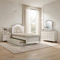 Pearl White, Clear