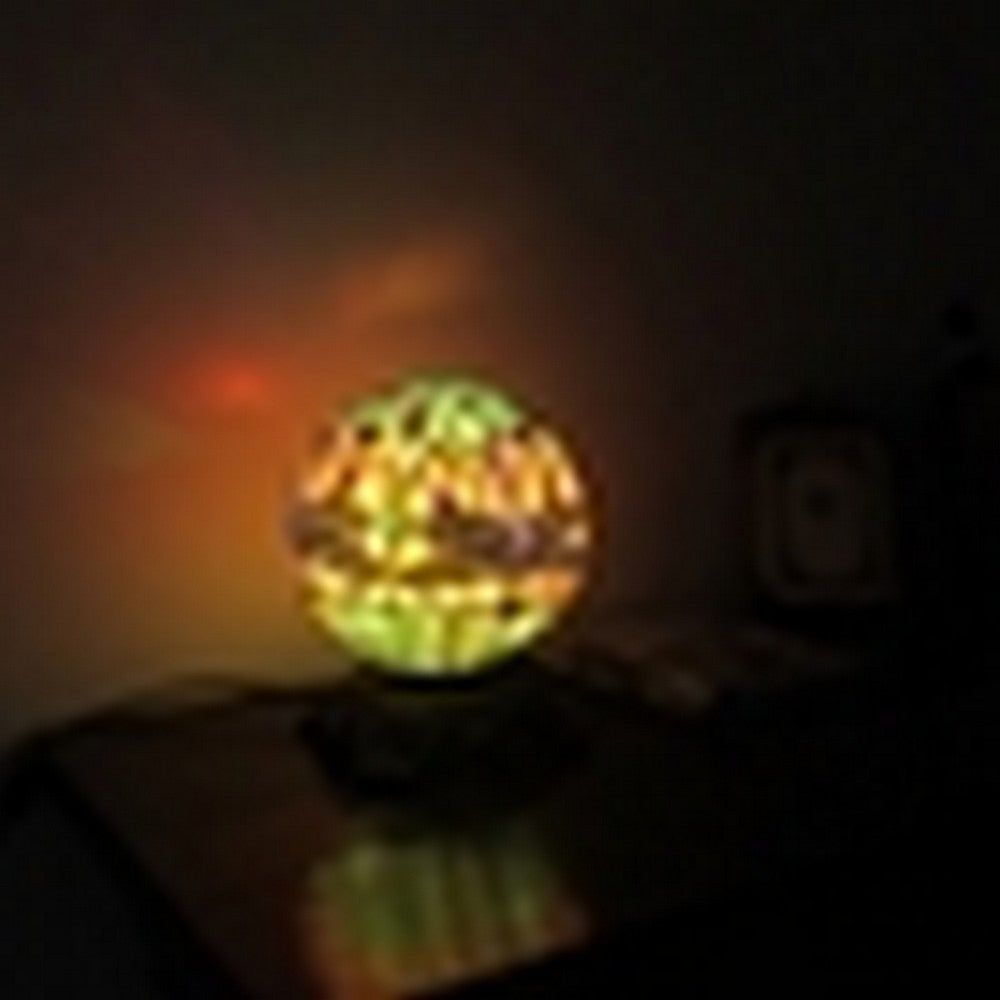 CHLOE Lighting ’DEMOISELLE’ Tiffany-style 1 Light Dragonfly Table Lamp 8’’ Shade CHL-CH3T169GD08-TL1