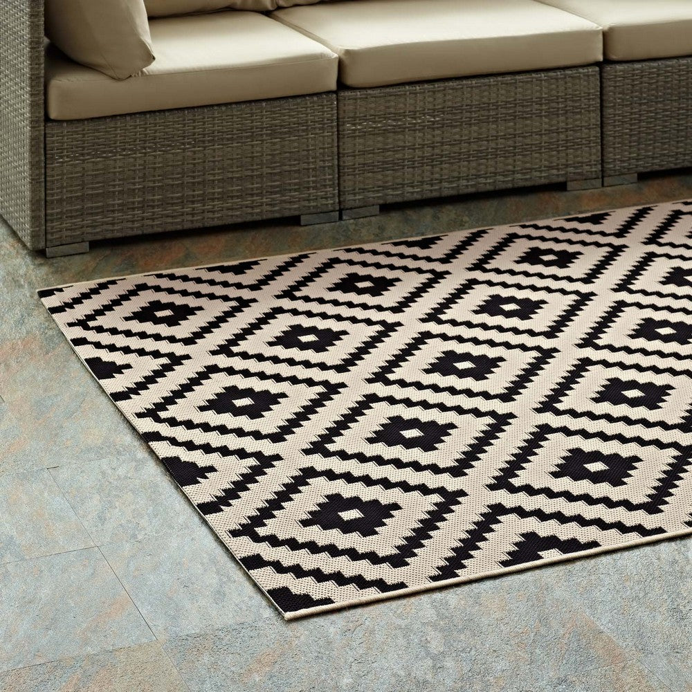 Perplex Geometric Diamond Trellis Indoor and Outdoor 5x8 Area Rug by Modway| Black