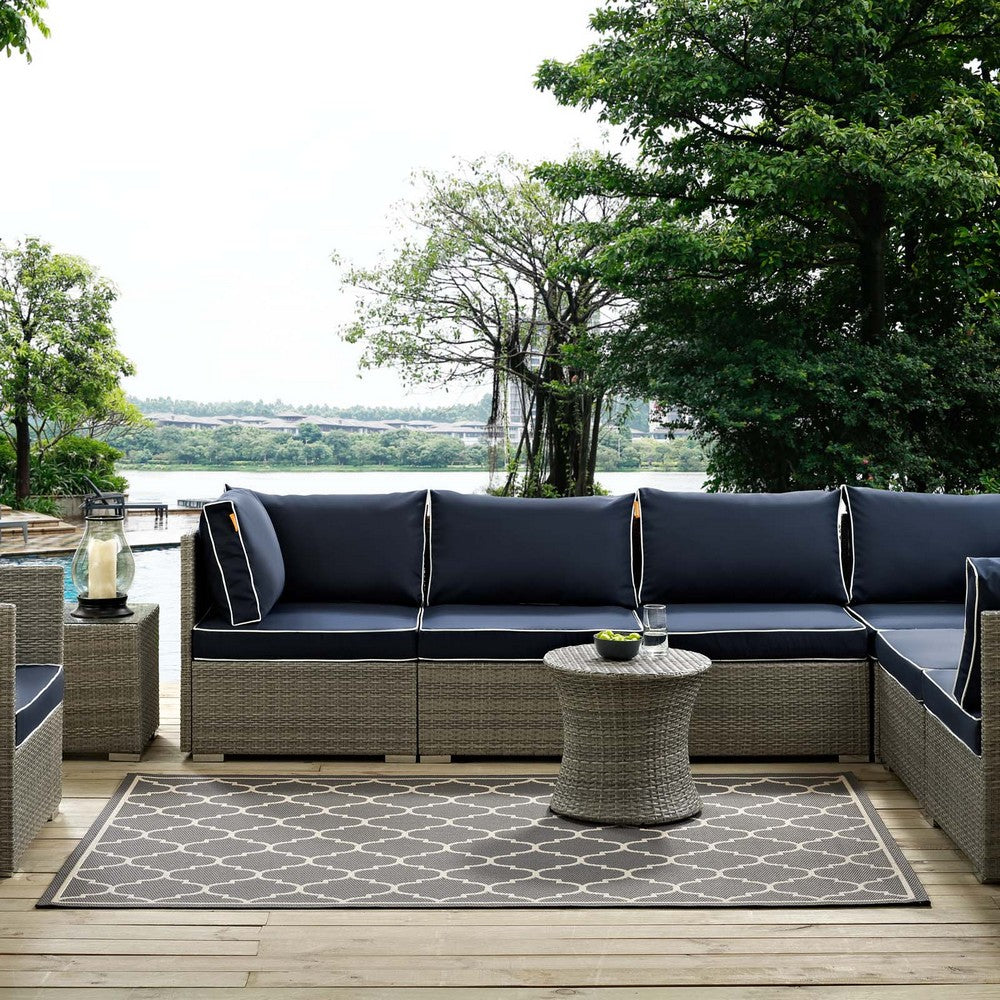 Avena Moroccan Quatrefoil Trellis Indoor and Outdoor 5x8 Area Rug by Modway| Gray