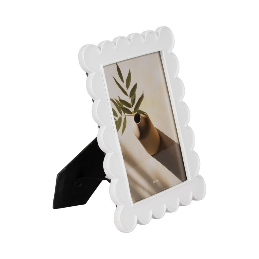 Olaff 5x7 Decorative Photo Frame | Scallop Edge | Glass | White Polyresin