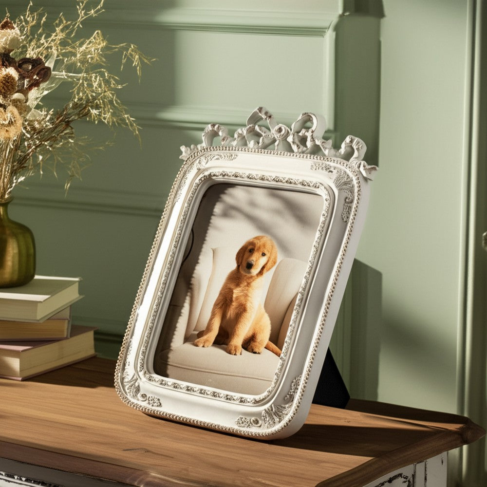 Ural 5x7 Photo Frame | Carved Floral Motifs Beaded Edges | Ivory Resin
