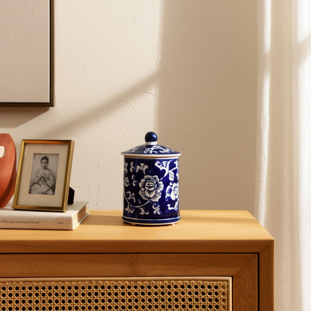 Scented Candle w Lidded Holder | Classic Chinoiserie Blue White Ceramic